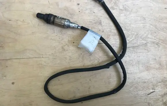Mercedes-Benz E W210 Lambda probe sensor 0258003320