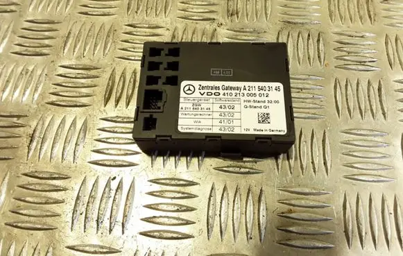Mercedes-Benz E W211 Door central lock control unit/module A2115403145 410213005012