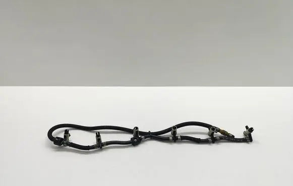 BMW 5 E60 E61 Fuel return line/hose 7799869 779986902 13537799869