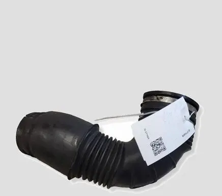 Opel Insignia A Air intake hose/pipe 55561787 327763967