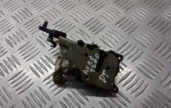 Chevrolet Aveo Rear door lock