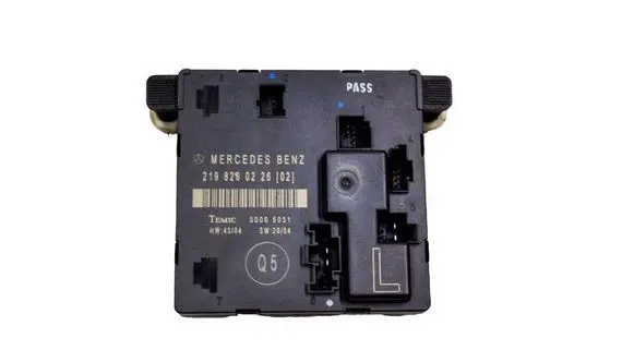 Mercedes-Benz CLS C219 Door control unit/module 2198200226