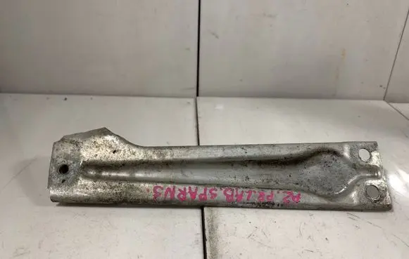 Audi A2 Fender mounting bracket 8Z0805458A