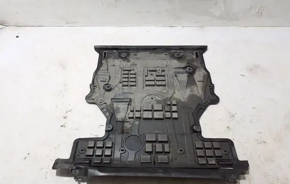 Mercedes-Benz GLE W167 Engine splash shield/under tray A1675200100