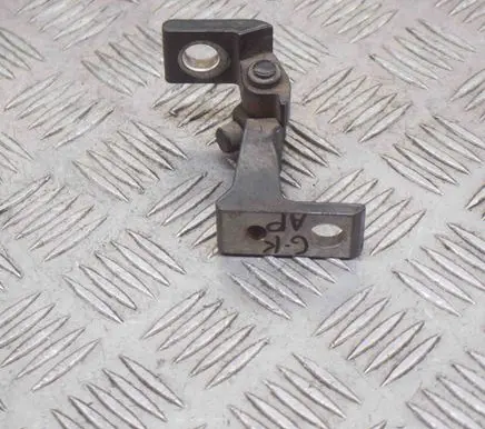 Audi A3 S3 8V Rear door lower hinge 8X4833405B 8V5833403B