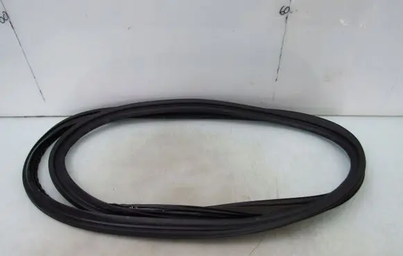 Mazda 3 Trunk rubber seal (body) 