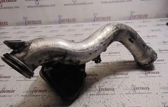 Mercedes-Benz E W211 Air intake hose/pipe A6481410186