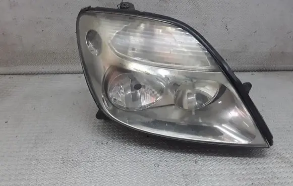 Renault Scenic I Headlight/headlamp 7700432097