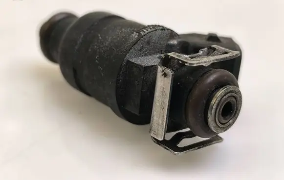 Audi A4 S4 B5 8D Fuel injector 078133551AC