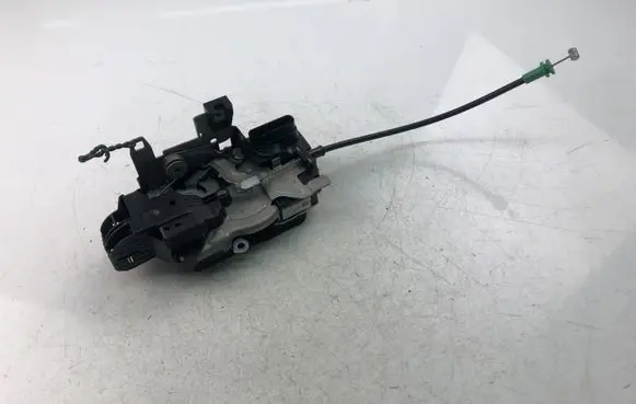 Volvo XC60 Rear door lock 31349894