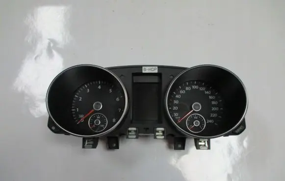 Volkswagen Golf VI Speedometer (instrument cluster) 5K7920871