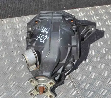 Mercedes-Benz E A207 Rear differential A2043510500