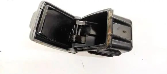 Car ashtray