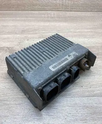Renault Espace - Grand espace V Engine control unit/module ECU 7700106071