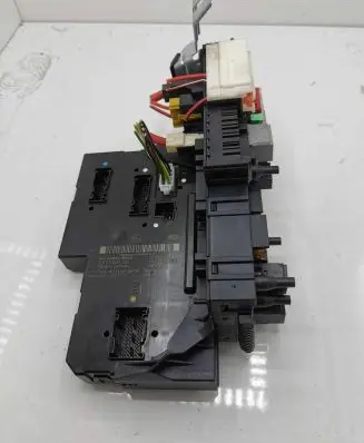 Mercedes-Benz E W212 Comfort/convenience module 2129026107 5DK01102336 2129007222