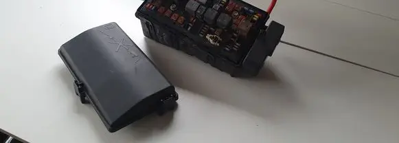 Opel Insignia A Fuse box set