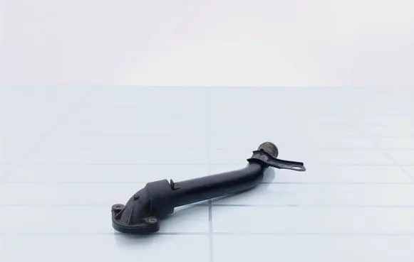 Coolant pipe/hose