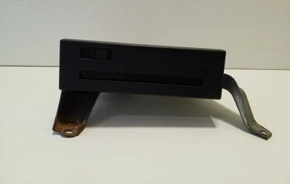 Lexus RX 330 - 350 - 400H Navigation unit CD/DVD player 8684148060
