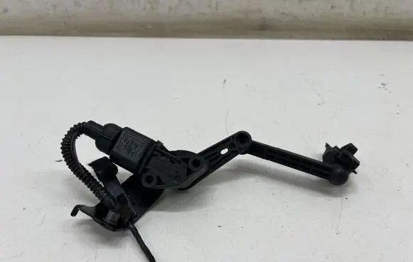 Volkswagen T-Cross Headlight/headlamp level sensor 4M0907503