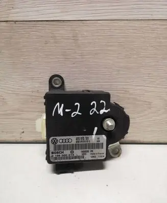 Audi A6 S6 C6 4F Battery control module 4F0915181 4F0910181D 0199000013
