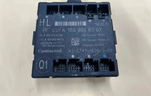 Mercedes-Benz GLE AMG (W166 - C292) Door control unit/module A1669006307 A1669028803