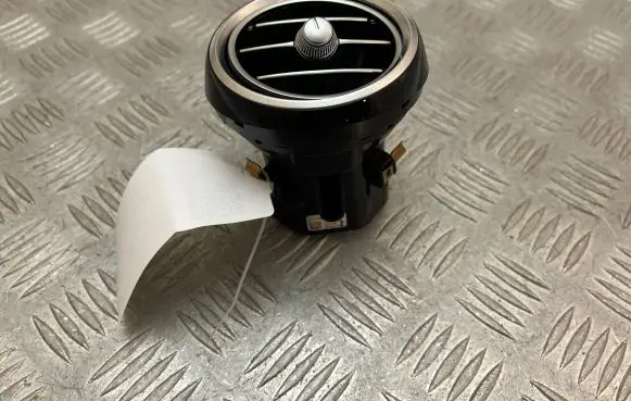 Dash center air vent grill