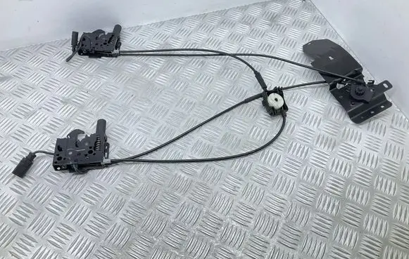Audi A7 S7 4K8 Engine bonnet/hood lock/catch 4K0823509