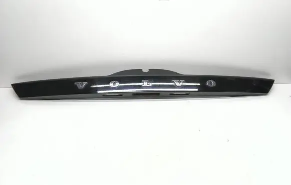 Volvo V60 Trunk door license plate light bar 31391290 31391293 31391291