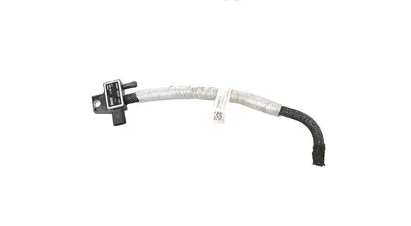 BMW 3 G20 G21 Exhaust gas pressure sensor 8570686