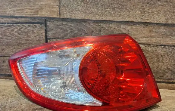 Hyundai Santa Fe Rear/tail lights 924012B000