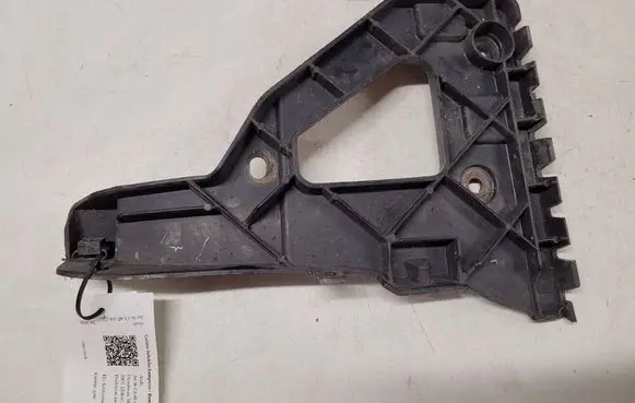 Audi A6 S6 C6 4F Rear bumper mounting bracket 4F0807227
