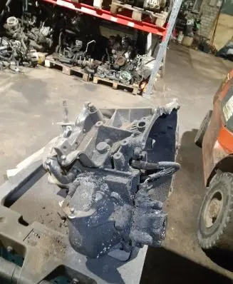 Peugeot Partner Manual 5 speed gearbox 20TA75