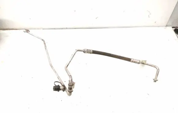 Jeep Grand Cherokee Air conditioning (A/C) pipe/hose 68161181AB