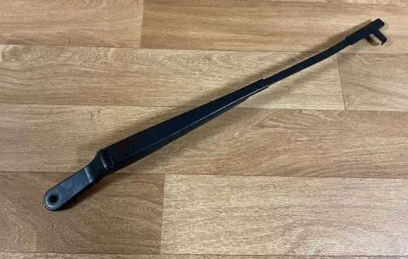 Citroen C5 Front wiper blade arm 071956