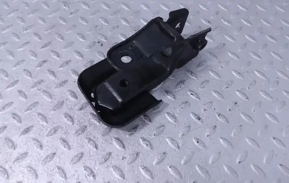 Citroen Jumpy Gearbox mounting bracket 9804890680