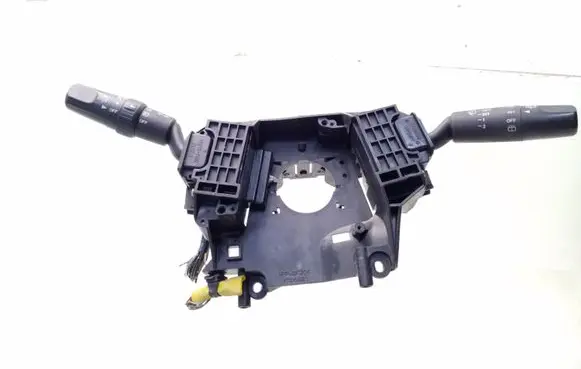 Mazda 3 I Wiper turn signal indicator stalk/switch 17D682 17D952