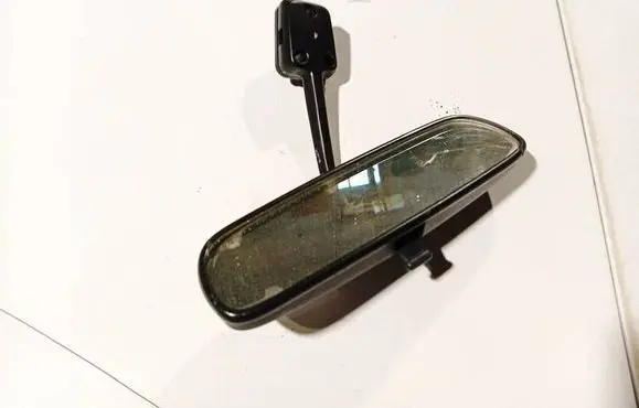 Rear view mirror (interior)