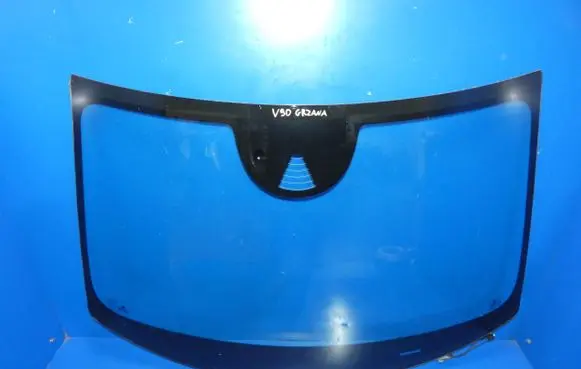 Volvo S90, V90 Front windscreen/windshield window 