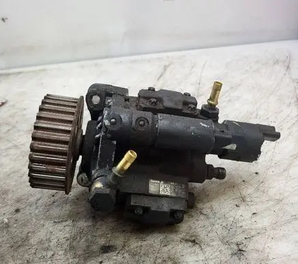 Nissan Qashqai Fuel injection high pressure pump A2C20000754 8200821184