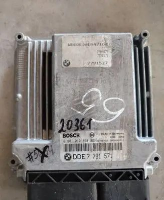BMW 1 E81 E87 Engine control unit/module 7791571 0281010898