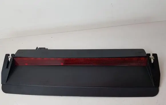 Volkswagen PASSAT B7 Third/center stoplight 3C5945087