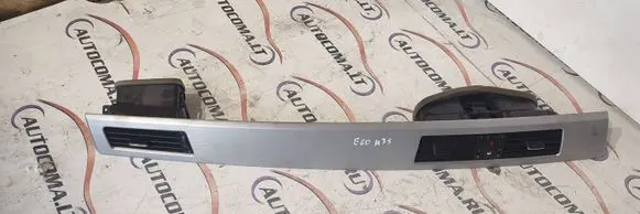 BMW 5 E60 E61 Dash center air vent grill 141218