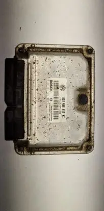 Skoda Octavia Mk1 (1U) Engine control unit/module 038906012HC 1039S02422 0281011311