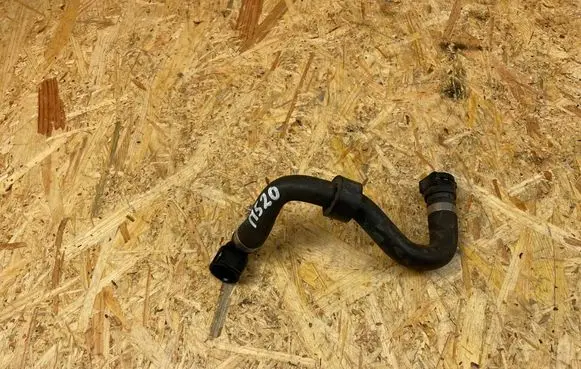 BMW X1 F48 F49 Engine coolant pipe/hose 7617374