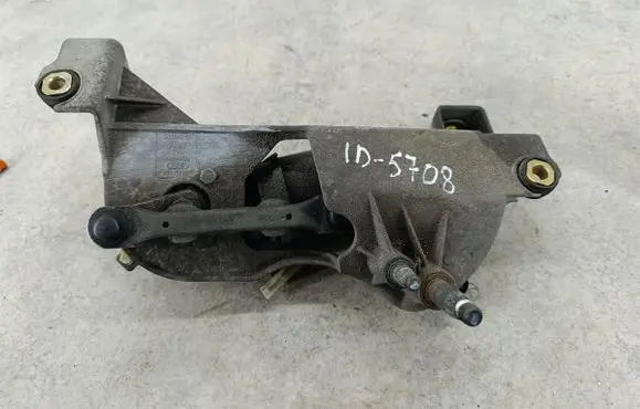 Audi A2 Front wiper linkage 8Z1955023