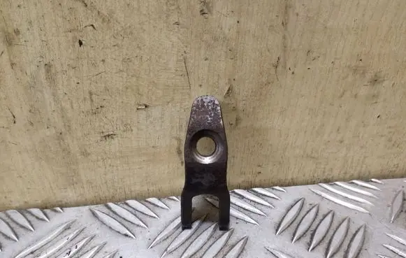 KIA Sportage Fuel Injector clamp holder