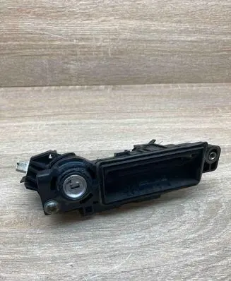Mercedes-Benz C W203 Tailgate/trunk/boot exterior handle A2037500493