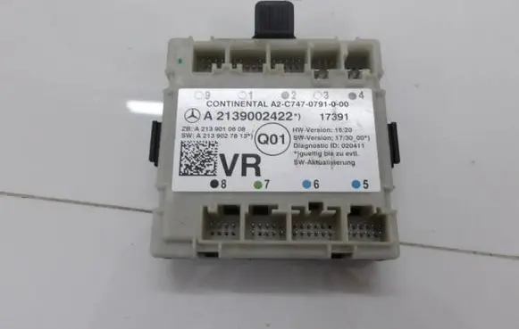 Mercedes-Benz E AMG W213 Door control unit/module A2139002422 A2139010608 A2139027813