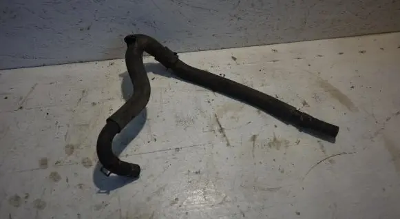 Mazda CX-7 Engine coolant pipe/hose