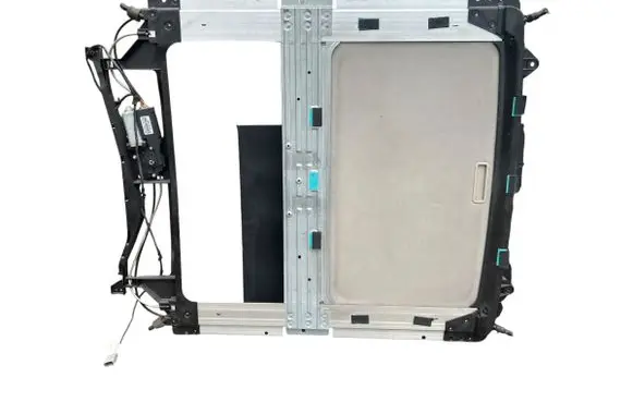 Jeep Grand Cherokee (WK) Sunroof set 82857001 24044216 A04253100047